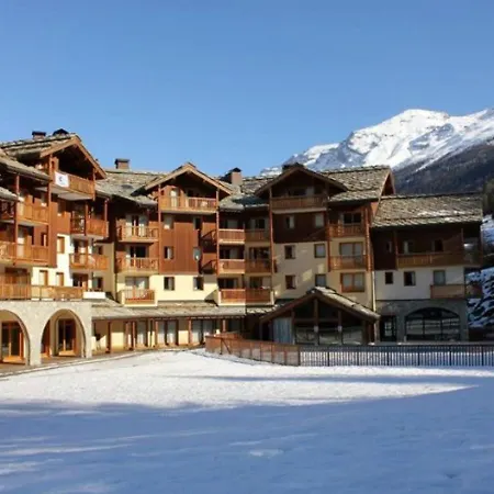 Cosy 4 Pers, Pieds Des Pistes Et Piscine, Val-cenis - Fr-1-508-186 * Lanslebourg-Mont-Cenis