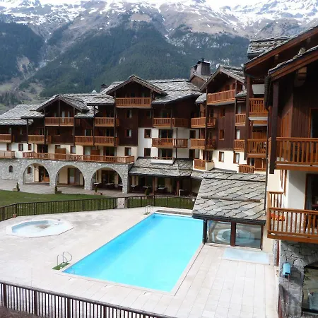 Cosy 4 Pers, Pieds Des Pistes Et Piscine, Val-cenis - Fr-1-508-186 Apartment Lanslebourg-Mont-Cenis